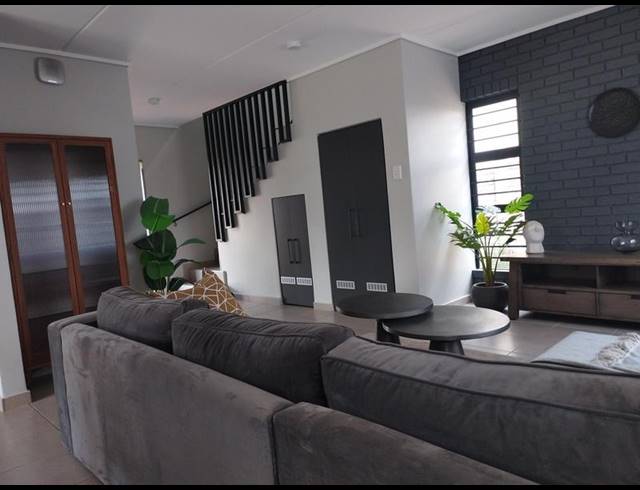 4 BEDROOM DUPLEX FOR SALE IN ALBERTSDAL